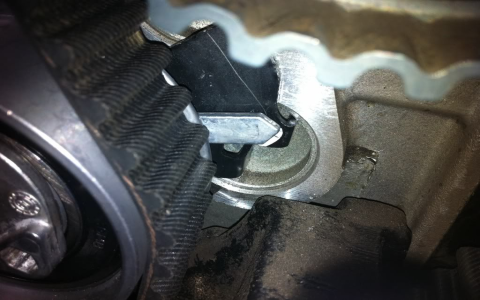 2006 Kia Spectra belt diagram explained (see the routing and tensioner location)