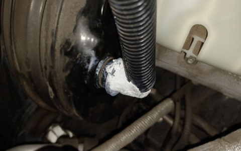 Ford 5.4 Brake Booster Vacuum Hose Diagram: 5 Simple Steps to Replace It